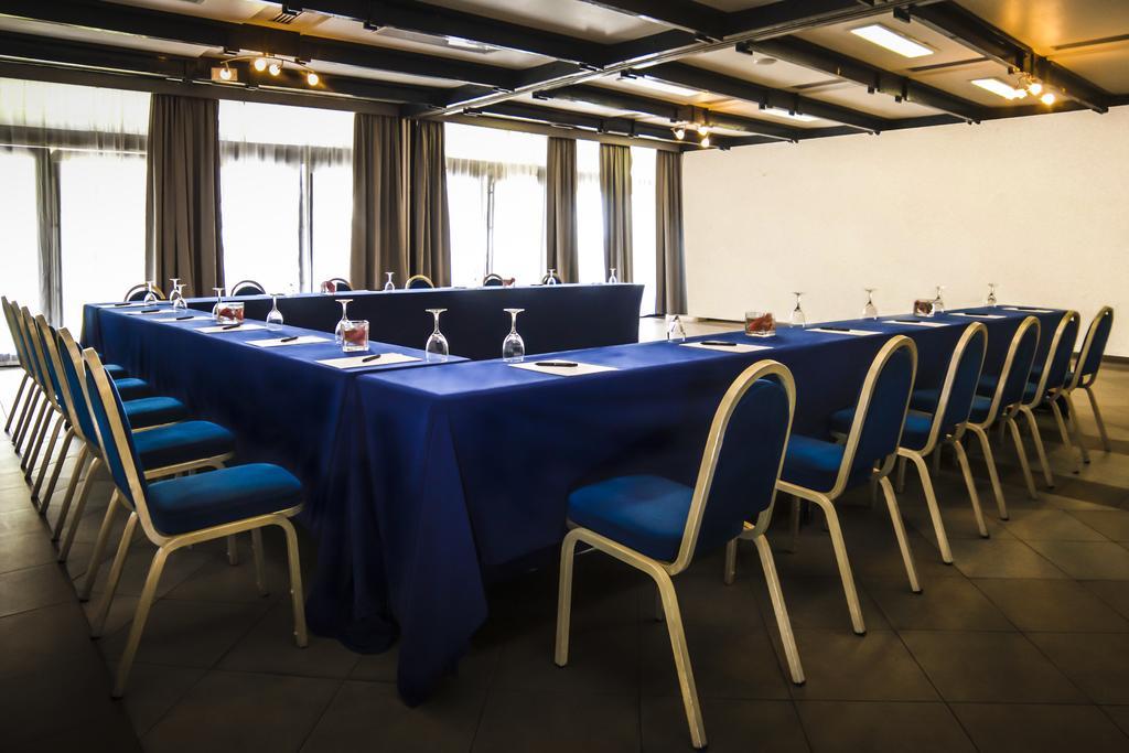 Douala Rabingha Hotel Dış mekan fotoğraf